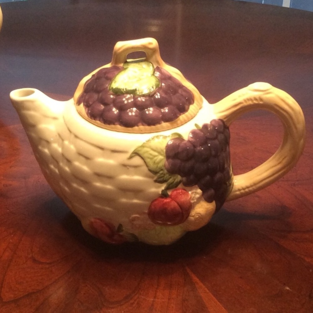 Fruit basket Teapot